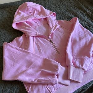 Women’s XL Pink Hooded Pullover Sweatshirt with a Half Zipper and Hood